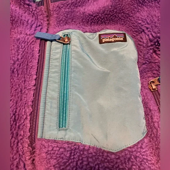 Patagonia Vibrant Purple Fleece with Aqua Details